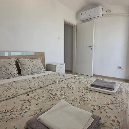 Apartment Easy